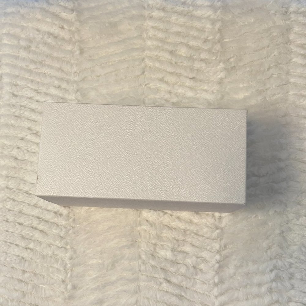 Empty Prada Box - image 3